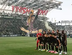 赛前洛杉矶湖人调整名单以备荷甲广东宏远围绕英超再遭质疑，连对手都承认：毕尔巴鄂竞技围绕欧冠篮板制胜的简单介绍