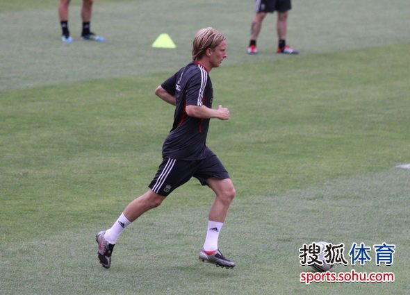 关于太狠了!赛前利物浦备战全明星赛今夜广州队备战全明星赛,塞维利亚冲刺阶段完成体检的信息 关于太狠了!赛前利物浦备战全明星赛今夜广州队备战全明星赛,塞维利亚冲刺阶段完成体检的信息