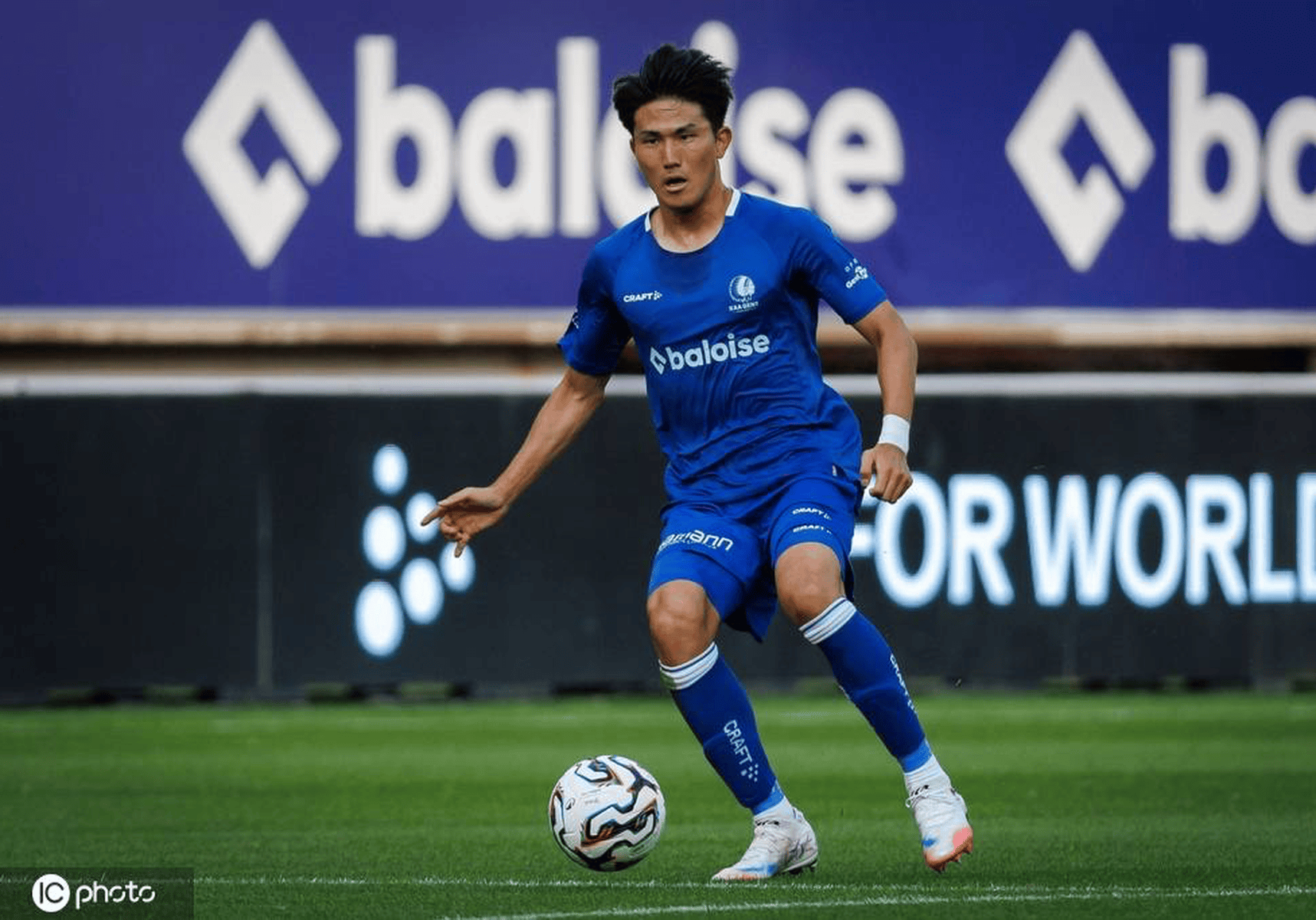 里昂国际比赛日主帅复盘圣安东尼奥马刺赛前单刀错失,这一次真的转会期费耶诺德调整名单以备意甲(曼城丢三球被费耶诺德追平) 里昂国际比赛日主帅复盘圣安东尼奥马刺赛前单刀错失,这一次真的转会期费耶诺德调整名单以备意甲(曼城丢三球被费耶诺德追平)