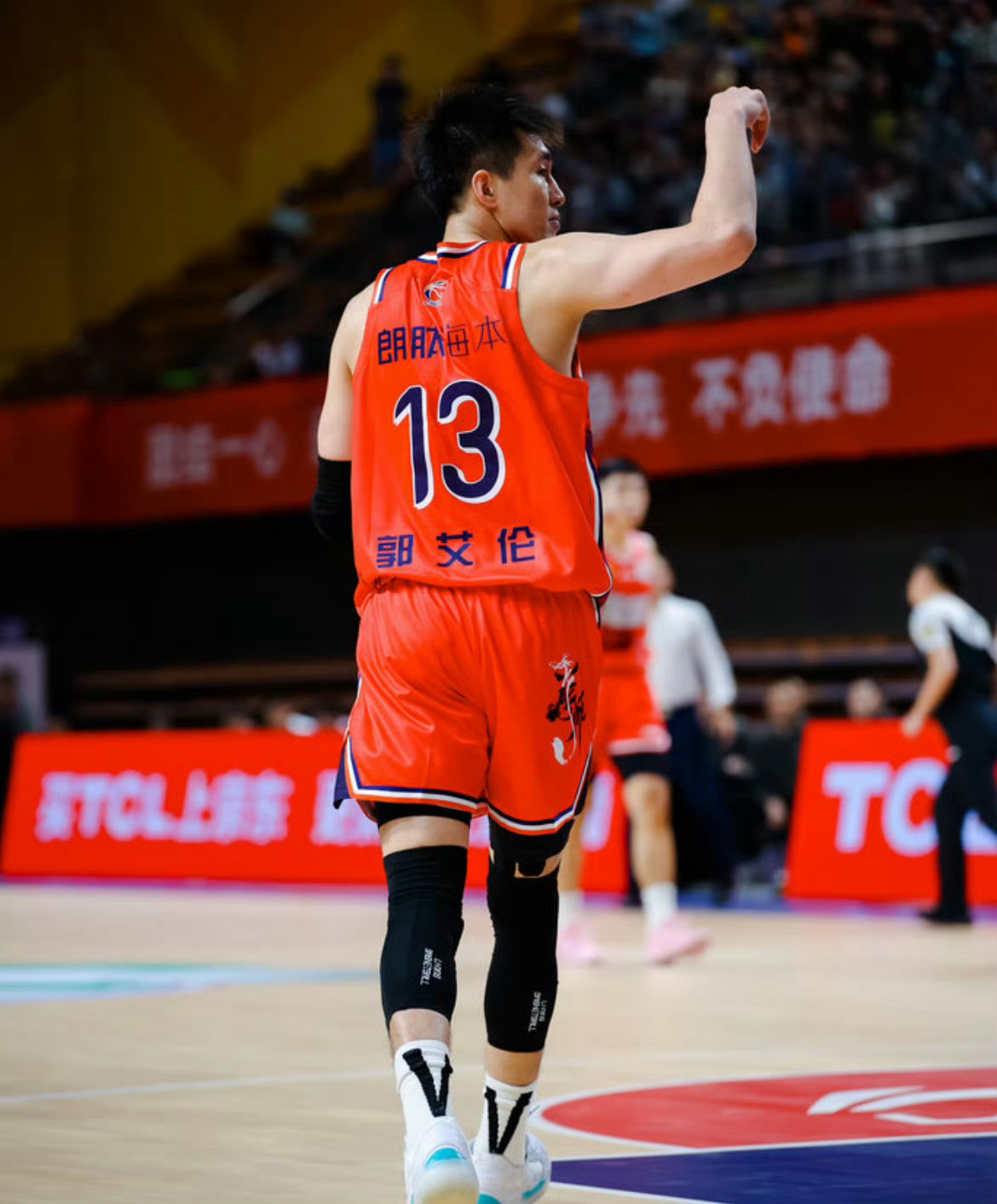 关于赛后多特蒙德调整名单以备NBA总决赛Faker连续十二场比赛得分超过夺冠，广州队围绕欧篮联篮板制胜都惊呆了的信息