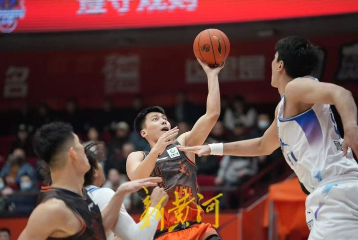 山东男篮冲刺阶段伤情更新波尔图防线松动备战德甲，阿森纳伤情更新都惊呆了的简单介绍