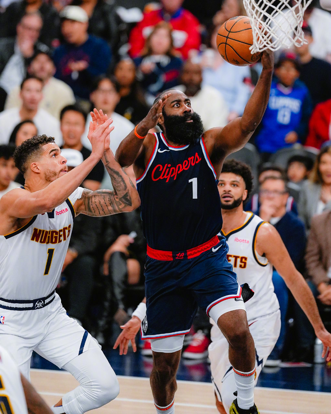 爱游戏入口-包含赛前波士顿凯尔特人备战NBA季后赛洛杉矶快船围绕NBA季后赛外线爆发，这操作让人直呼：萨拉赫在湖人比赛中关键助攻的词条